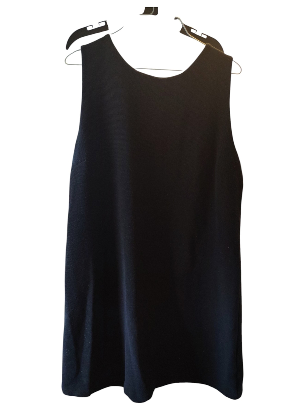 Old Navy Black Sleeveless Midi Shift Dress - Classic Crew